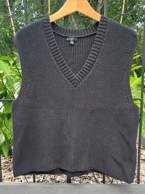Talbots Women's Black V-Neck Knit Sweater Vest Size XL Petite Minimalist Preppy